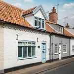 7 Church Street, Southwold