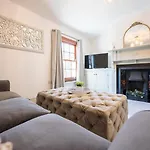 3A Childs Yard, Southwold