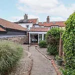 Dolphin Cottage, Southwold