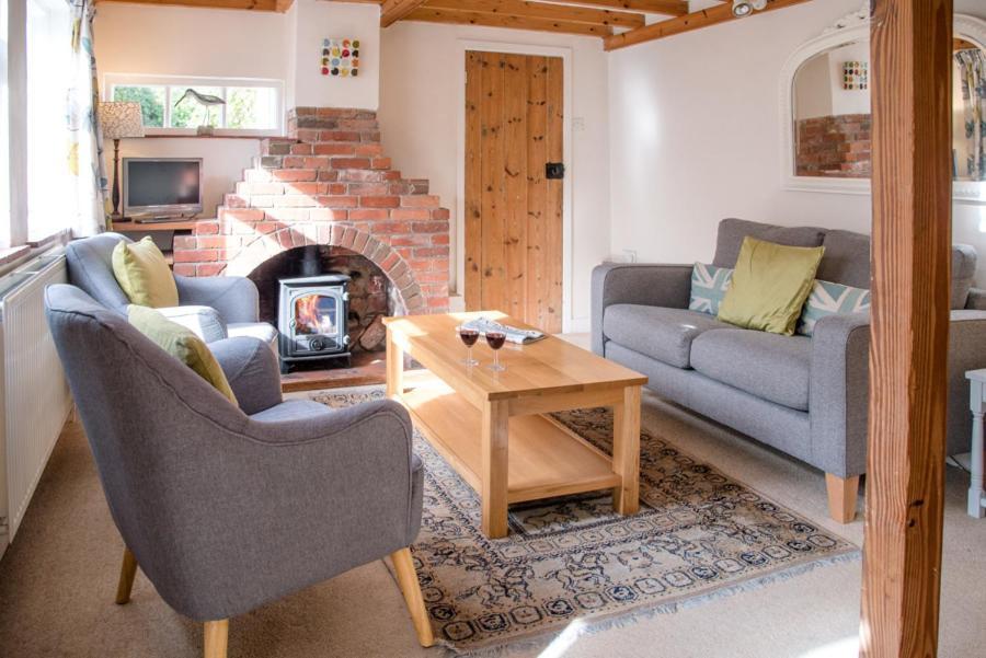 Holiday home Homeleigh Cottage,