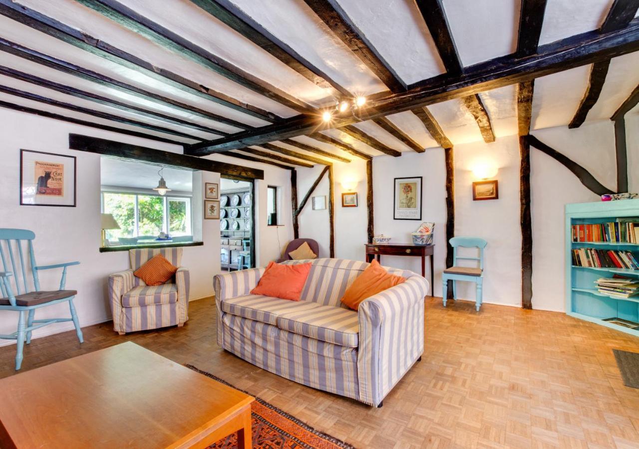 Holiday home Danby