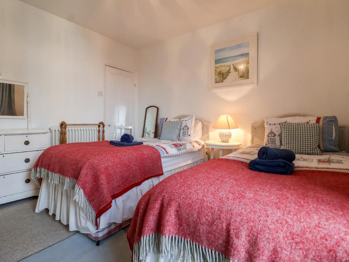 3 Albion * Southwold