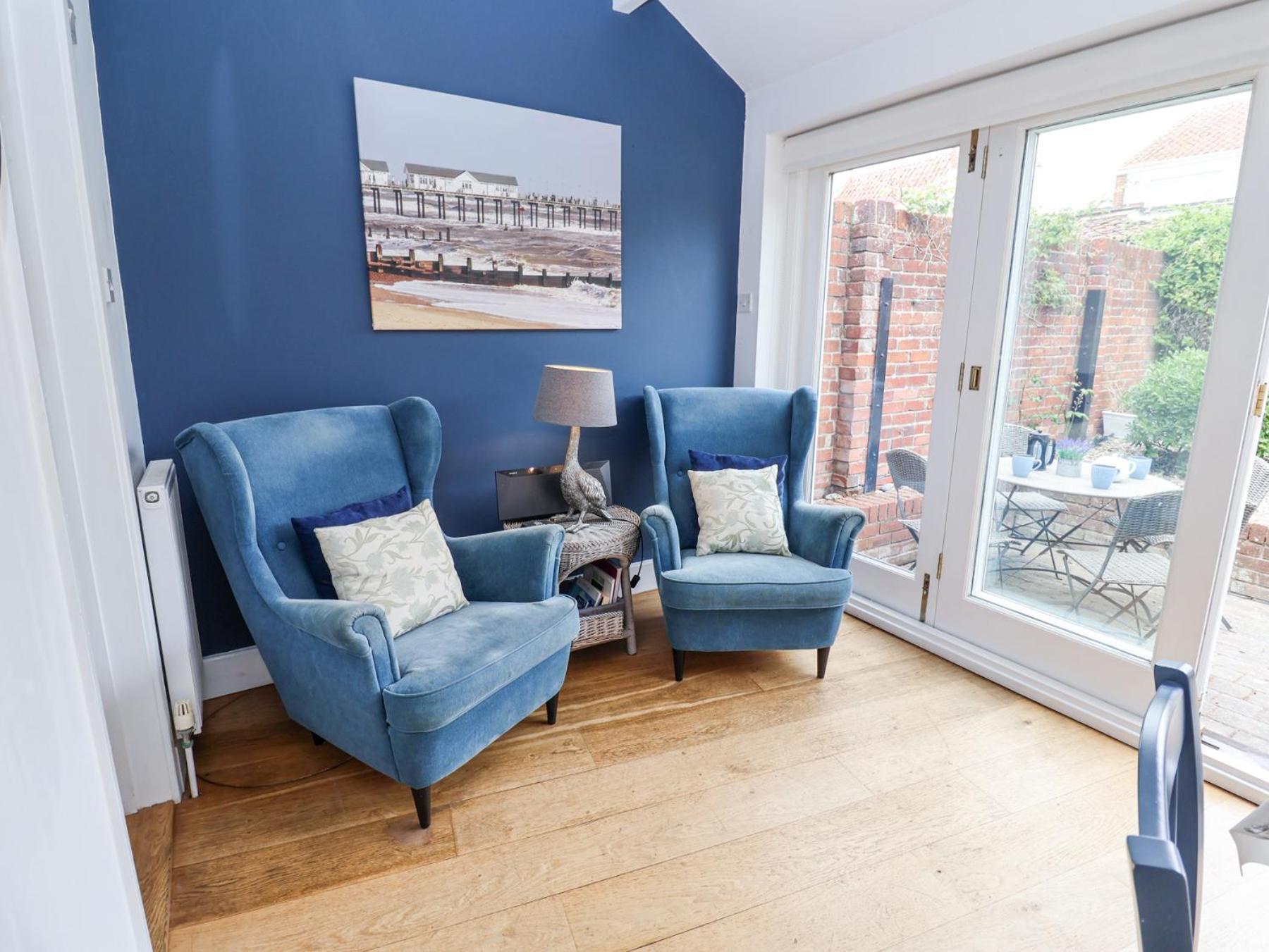 Holiday home Dolphin Cottage, *