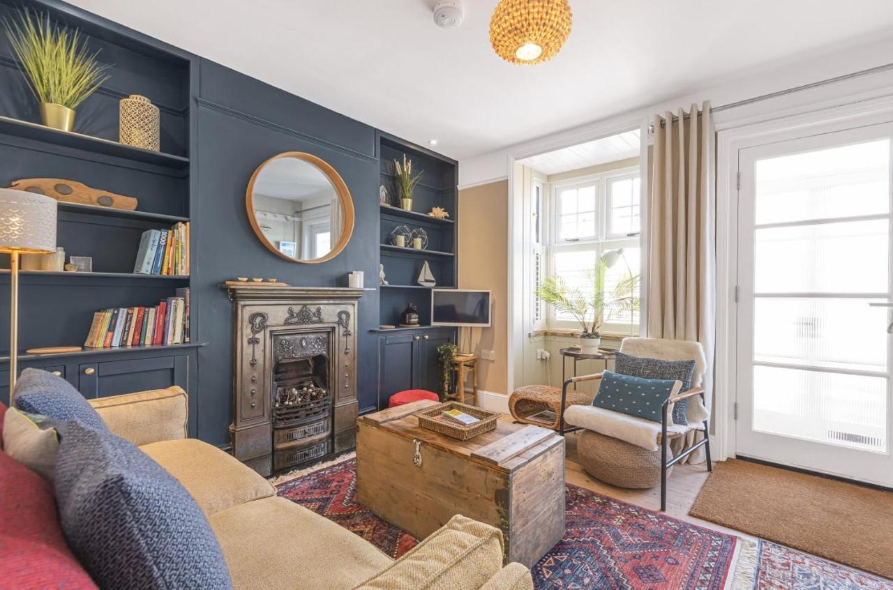 Seagrass In Southwold, Stunning With Views! Holiday home Southwold